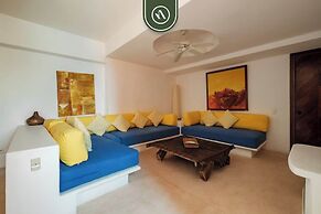 4 BR Penthouse - Breathtaking Views - Private Pool