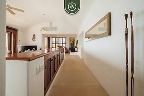 4 BR Penthouse - Breathtaking Views - Private Pool