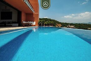 4 BR Penthouse - Breathtaking Views - Private Pool