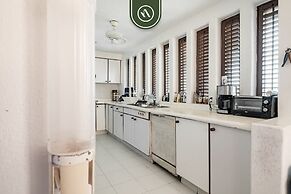 4 BR Penthouse - Breathtaking Views - Private Pool