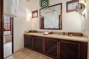 4 BR Penthouse - Breathtaking Views - Private Pool