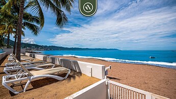 Oceanview Studio - Beach - King Bed - Pool