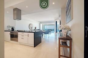 Oceanview Penthouse With Private Pool - BBQ