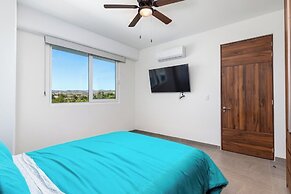 Believe Condo Flamingos Believe 302