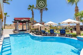 Villa With Private Pool & Patio in Cabo