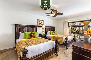 Villa With Private Pool & Patio in Cabo