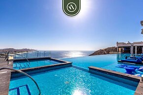 2BR Condo With Private Terrace - Ocean View - Pool
