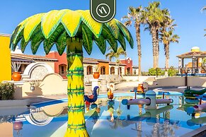 2BR Condo With Private Terrace - Ocean View - Pool