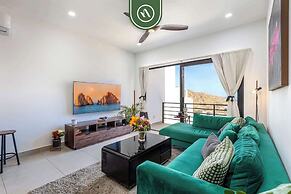 Amazing 2BR Condo With Rooftop Pool - BBQ
