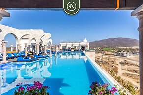 2BR Condo With Private Terrace - Ocean View