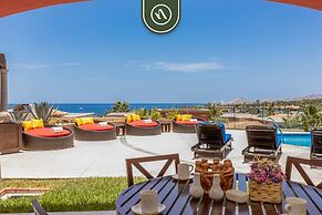 2BR Condo With Private Terrace - Ocean View