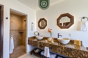 2BR Condo With Private Terrace - Ocean View
