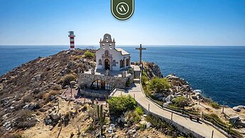 Beautiful House With Ocean View in Cabo