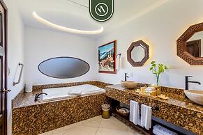 Great Condo With Private Balcony - Ocean View