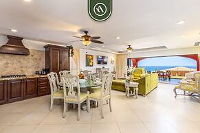 Great Condo With Private Balcony - Ocean View