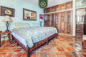 Oceanview 2BR Condo - Romantic Zone - Rooftop Pool