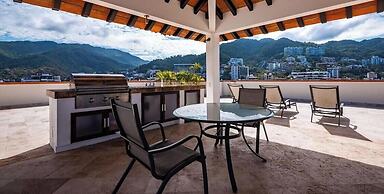 Ocean View 2Br Condo-balcony-beach-pool - 610