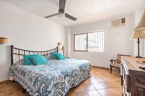 Ocean View 2Br Condo-balcony-beach-pool - 610