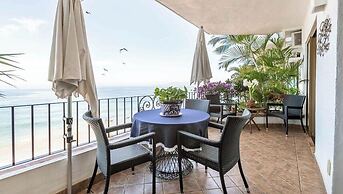 Ocean View 2Br Condo-balcony-beach-pool - 610