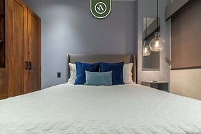 Luxury 2 BR Condo With Beachview - Rooftop Pool