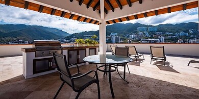 Ocean View 2Br Condo-balcony-beach-pool 710
