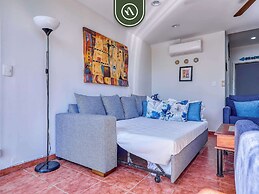 Beachfront 2BR Condo With Pool and Beachclub