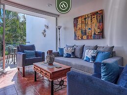 Beachfront 2BR Condo With Pool and Beachclub