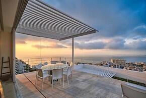 Breathtaking 3BR Condo - Private Pool - Sunsets
