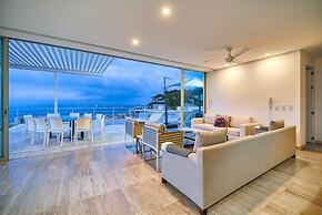Breathtaking 3BR Condo - Private Pool - Sunsets