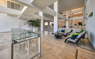 Breathtaking 3BR Condo - Private Pool - Sunsets