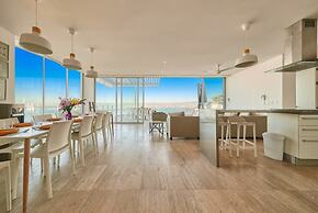 Breathtaking 3BR Condo - Private Pool - Sunsets