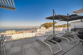 Breathtaking 3BR Condo - Private Pool - Sunsets