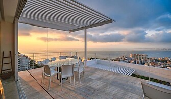 Breathtaking 3BR Condo - Private Pool - Sunsets