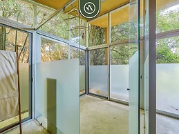 Luxury Oceanfront Villa - Private Beach - Pool