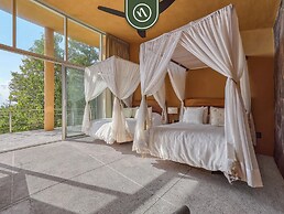 Luxury Oceanfront Villa - Private Beach - Pool