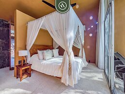 Luxury Oceanfront Villa - Private Beach - Pool