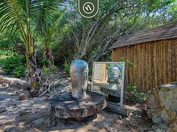 Luxury Oceanfront Villa - Private Beach - Pool