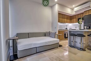 New Oceanfront 1 BR Condo - Gym - Beach - Pool