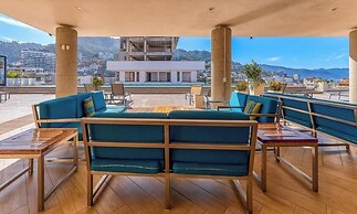 Luxury 2 BR in Romantic Zone - Rooftop Pool