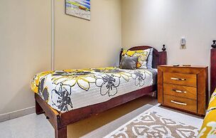 Oceanview 2 BR Condo - Beachclub - Pool - Ocean