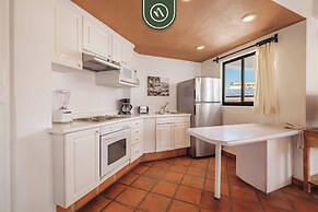 Amazing 2 BR Condo - Partial Oceanview - Pool