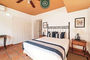 Amazing 2 BR Condo - Partial Oceanview - Pool