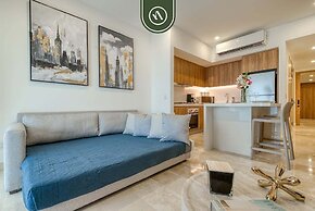 Oceanview 1 BR Condo With Pools and Beach Access