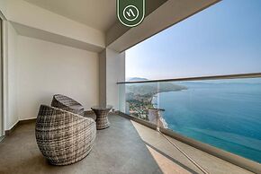 Oceanview 1 BR Condo With Pools and Beach Access