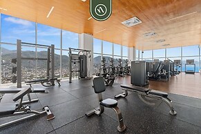 New Oceanview Condo With Beach - Pools - Gym