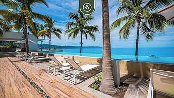 New Oceanview Condo With Beach - Pools - Gym
