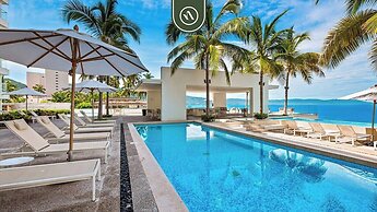 New Oceanview Condo With Beach - Pools - Gym