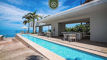 New Oceanview Condo With Beach - Pools - Gym
