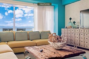 Oceanview 3BR Apt With Beach Access - Pools - Gym