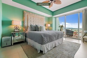 Oceanview 3BR Apt With Beach Access - Pools - Gym